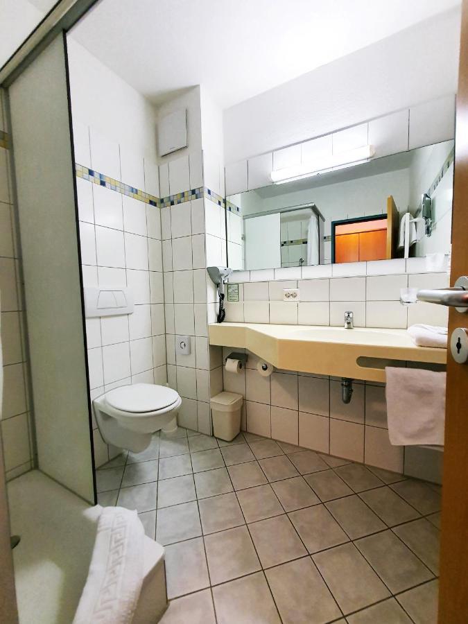 Hotel Sunparc - Shuttle Zum Europa-Park Rust 4Km & Rulantica 2Km リングスハイム エクステリア 写真