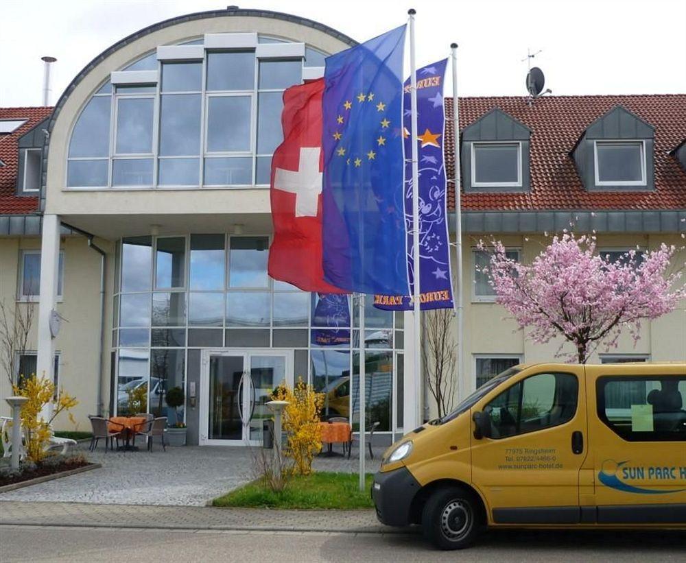 Hotel Sunparc - Shuttle Zum Europa-Park Rust 4Km & Rulantica 2Km リングスハイム エクステリア 写真